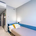 Residencia Universitaria Resa San Mames *