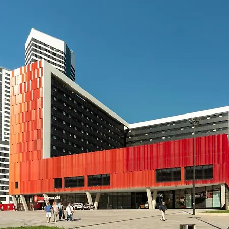 Residencia Universitaria Resa San Mames *