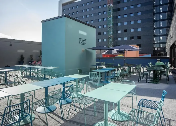 Residencia Universitaria Resa San Mames *