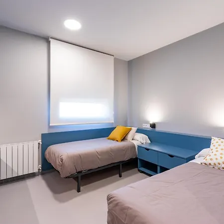 Апартаменты Residencia Universitaria Resa San Mames *