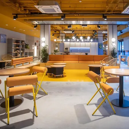 Residencia Universitaria Resa San Mames شقة